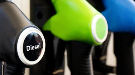 Zmiany na stacjach paliw od 9 lutego. Koniec taniego tankowania i wyzwania dla właścicieli Diesli